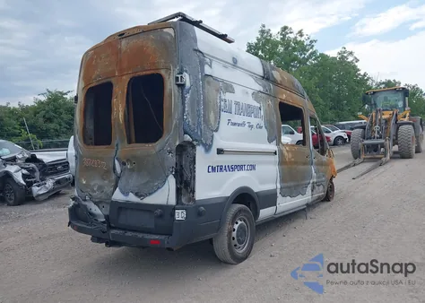 2018 Ford Transit-250 из США, поврежденный, VIN 1FTYR2XG6JKB40728